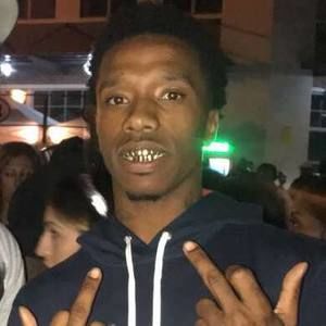 Meet your Posher, Charles